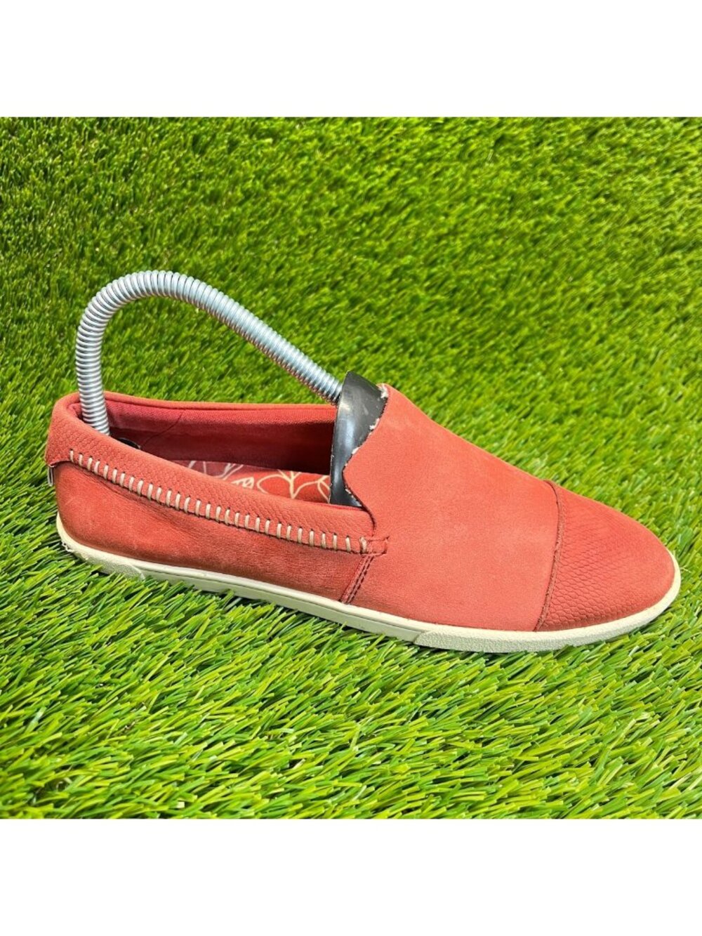 Olukai Alohi Womens Size 6 White Red Casual Walking Slip On Cap Toe Flats Shoes